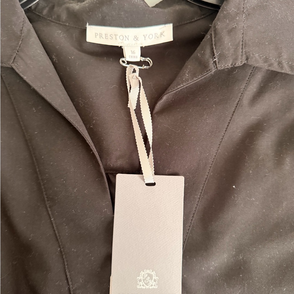 Preston & York Classic Black Top